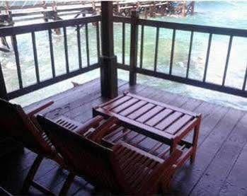 Pulau Ayer Resort And Cottages Jakarta Buitenkant foto